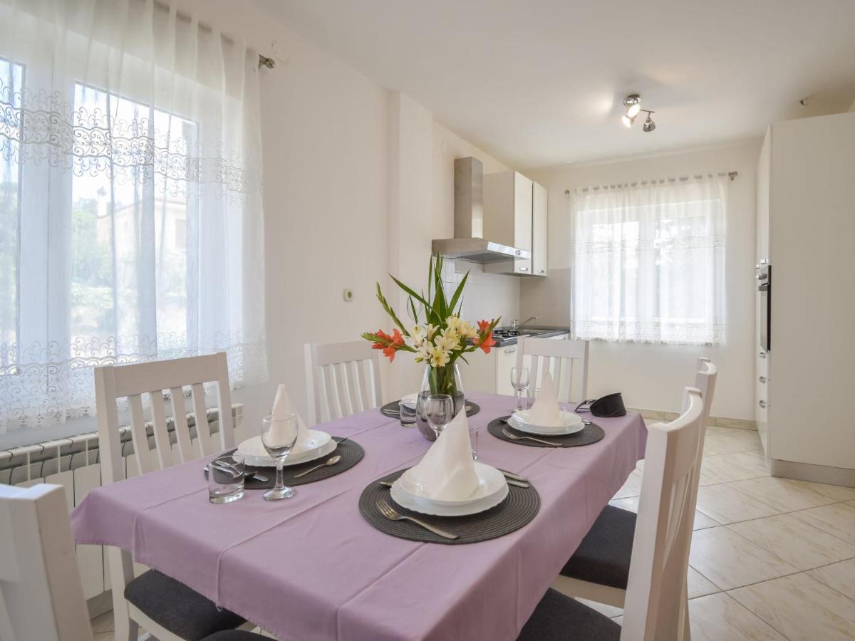 Apartment Aurora By Interhome Buzet Exterior foto